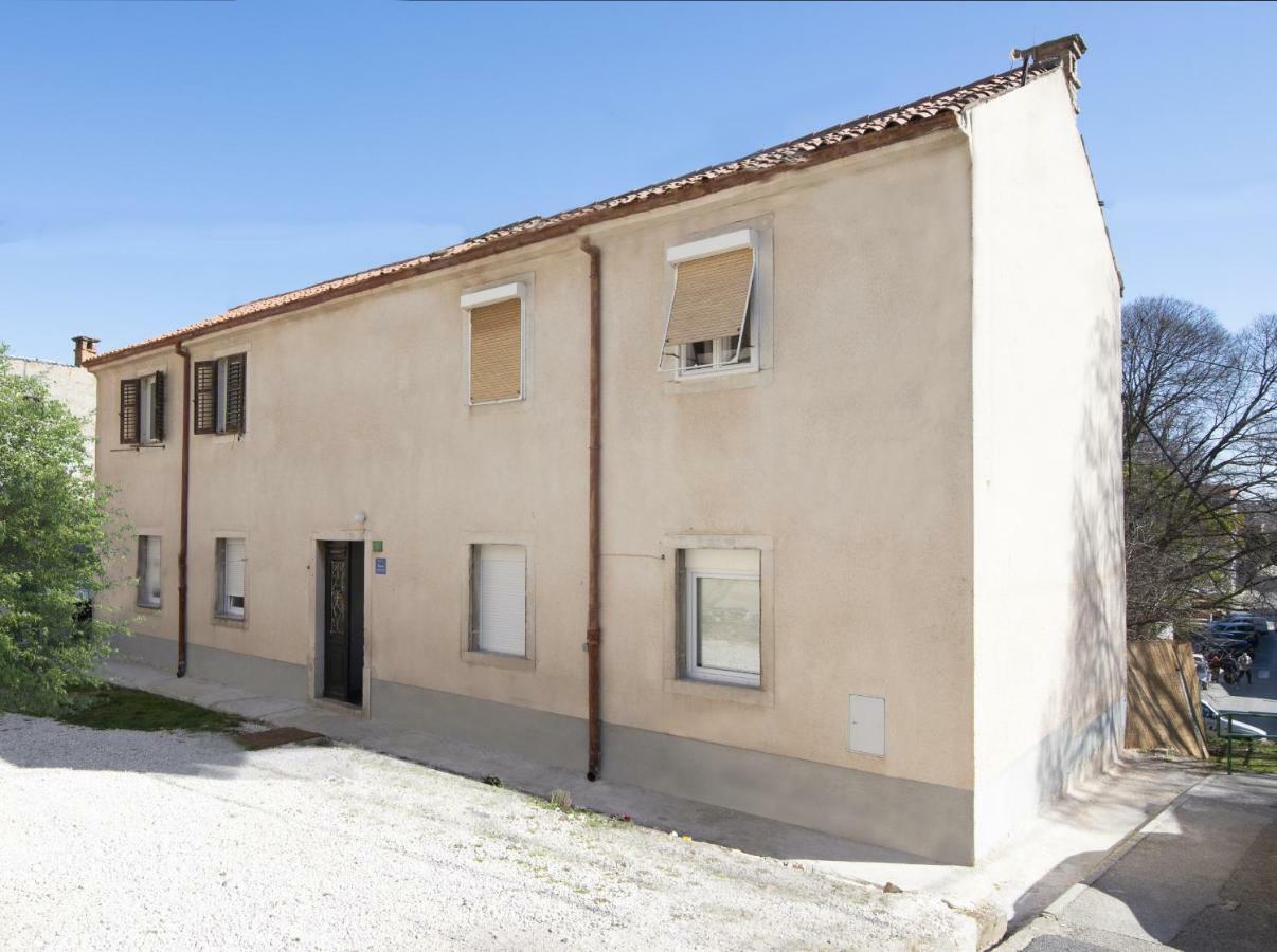 Apartment Petra PUY Exterior foto